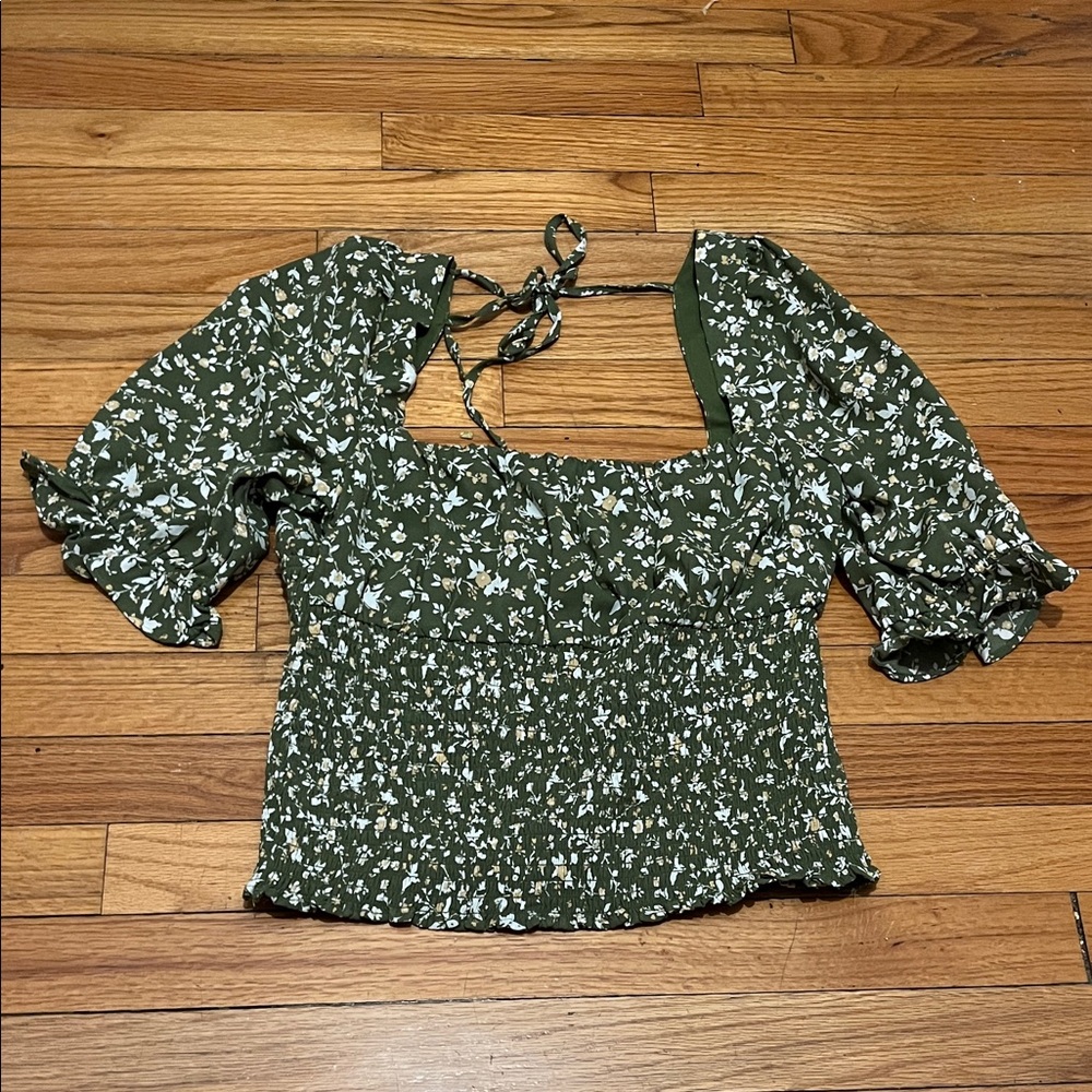 Abercrombie & Fitch Floral Green Women's Blouse